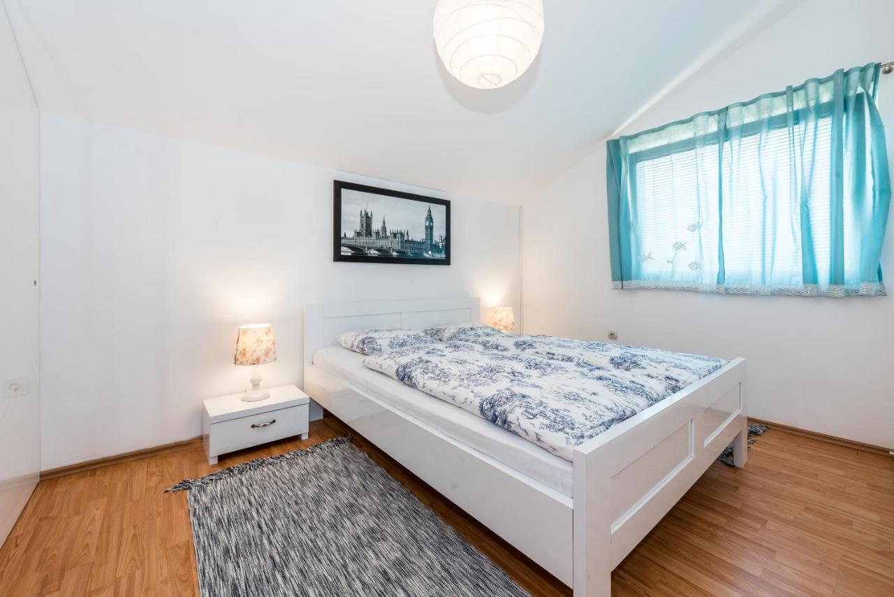Apartman Karla Mara Ana Ivan & Jo Srima Luaran gambar
